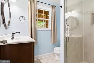 208 Long Hill Ct, Pasadena, MD 21122 - Photo 37