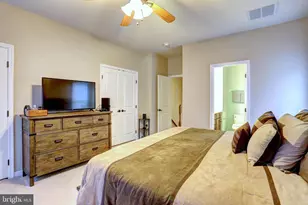 7927 Trailview Xing, Glen Burnie, MD 21060 - Photo 21