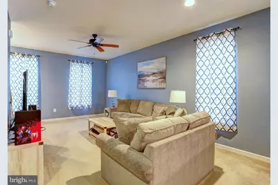 7927 Trailview Crossing, Glen Burnie, MD 21060 - Photo 11