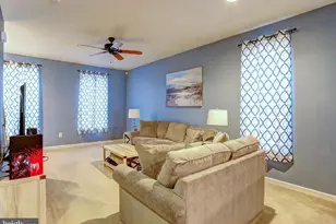 7927 Trailview Xing, Glen Burnie, MD 21060 - Photo 11