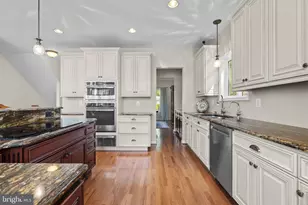 465 Edgewater Rd, Pasadena, MD 21122 - Photo 13