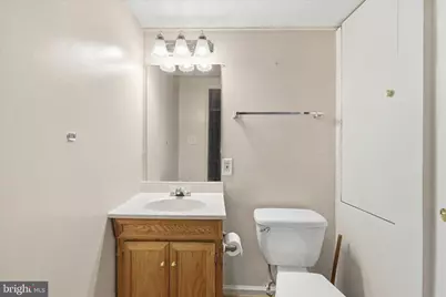 810 205th Street, Pasadena, MD 21122 - Photo 31