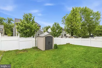 810 205th Street, Pasadena, MD 21122 - Photo 33
