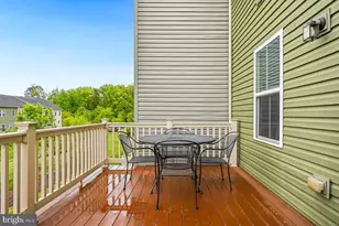729 Ravenwood Dr, Glen Burnie, MD 21060 - Photo 25