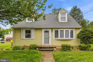306 Clifton Ave, Arnold, MD 21012 - Photo 1