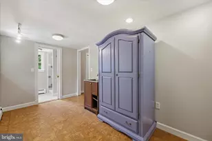 565 Sunset Knoll Rd, Pasadena, MD 21122 - Photo 23