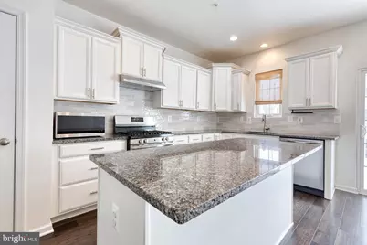 8349 Daydream Crescent, Pasadena, MD 21122 - Photo 13