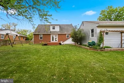 6303 Homewood, Linthicum Heights, MD 21090 - Photo 3