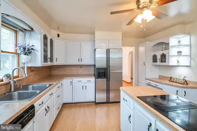 6303 Homewood, Linthicum Heights, MD 21090 - Photo 13