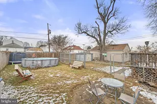 310 Townsend Ave, Brooklyn, MD 21225 - Photo 35