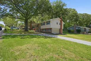 1196 Green Holly Dr, Annapolis, MD 21409 - Photo 3