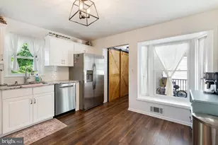 6222 Groveland Rd, Linthicum Heights, MD 21090 - Photo 13