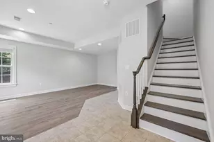 7415 Tennison Ln, Hanover, MD 21076 - Photo 9