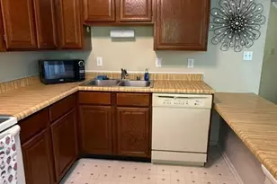 7508 Whaler Ct, Glen Burnie, MD 21061 - Photo 7