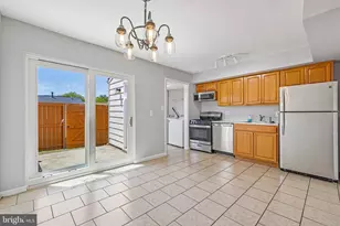 6454 Colonial Knolls, Glen Burnie, MD 21061 - Photo 7