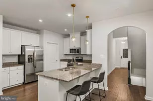 8316 Pondview Dr, Millersville, MD 21108 - Photo 11