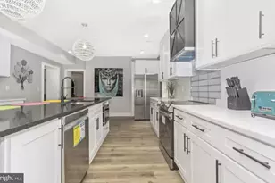 192 Duke Of Gloucester, Annapolis, MD 21401 - Photo 3