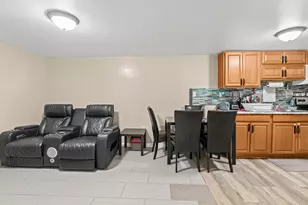 113 Wallace Ave, Baltimore, MD 21225 - Photo 15