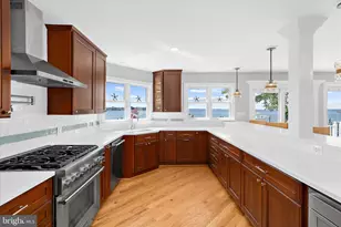7526 Rock Creek Way, Pasadena, MD 21122 - Photo 19