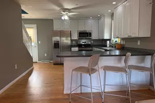 1325 Tree Side Ct, Odenton, MD 21113 - Photo 3