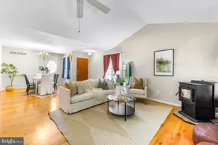 712 Partridge Ln, Glen Burnie, MD 21060 - Photo 15