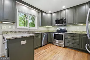 374 Holly Trail, Crownsville, MD 21032 - Photo 5