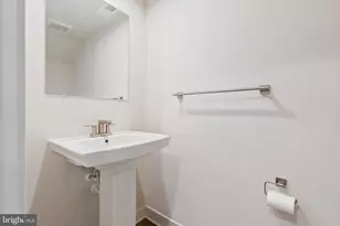 7903 Tanbridge Ln, Pasadena, MD 21122 - Photo 9