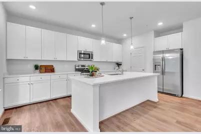 6606 Lost Fox Lane, Hanover, MD 21076 - Photo 3
