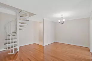 302 Hilltop Ln, Annapolis, MD 21403 - Photo 15