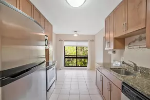 302 Hilltop Ln, Annapolis, MD 21403 - Photo 13