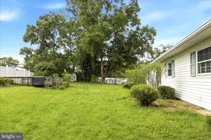 7910 S Cartier Ct, Severn, MD 21144 - Photo 37
