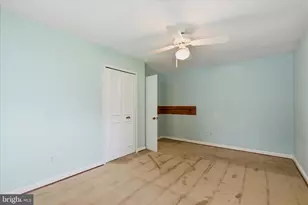 7910 S Cartier Ct, Severn, MD 21144 - Photo 27