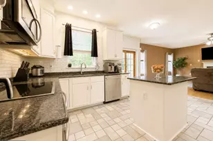 3029 Marsh Crossing Dr, Laurel, MD 20724 - Photo 5