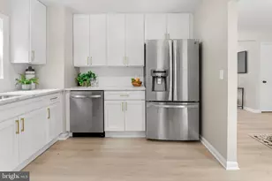 603 Chapelgate Dr, Odenton, MD 21113 - Photo 13