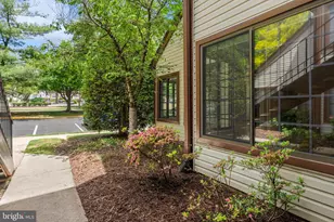 1611 Airy Hill Ct, Crofton, MD 21114 - Photo 5