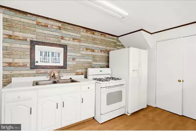 17 2nd Avenue, Baltimore, MD 21225 - Photo 19