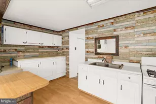 17 2nd Ave, Baltimore, MD 21225 - Photo 17
