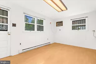 17 2nd Ave, Baltimore, MD 21225 - Photo 19