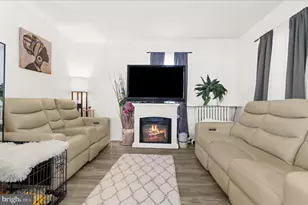 17 2nd Ave, Baltimore, MD 21225 - Photo 9