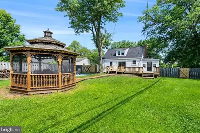 301 Beverley Place, Edgewater, MD 21037 - Photo 7