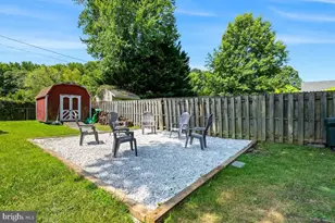 301 Beverley Pl, Edgewater, MD 21037 - Photo 7