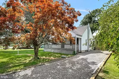 301 Beverley Place, Edgewater, MD 21037 - Photo 5