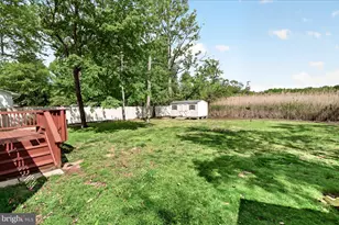 3847 Holly Dr, Edgewater, MD 21037 - Photo 27