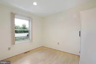 1322 Farrara Dr, Odenton, MD 21113 - Photo 31