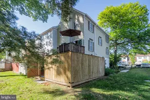 1474 Harwick Ct, Crofton, MD 21114 - Photo 3