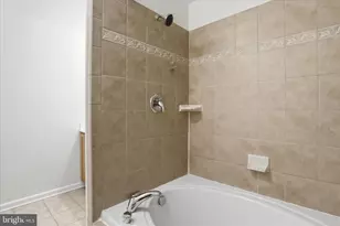 7212 Banwell Ct, Hanover, MD 21076 - Photo 27