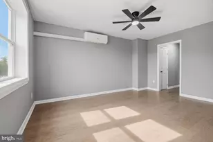 906 1st St, Baltimore, MD 21225 - Photo 13