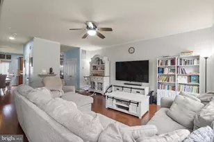 7621 Timbercross Ln, Glen Burnie, MD 21060 - Photo 7