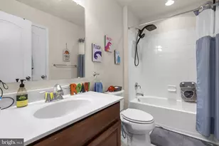 7621 Timbercross Ln, Glen Burnie, MD 21060 - Photo 23