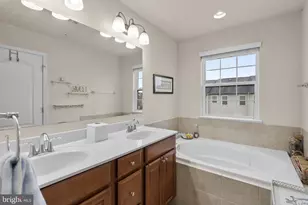 7621 Timbercross Ln, Glen Burnie, MD 21060 - Photo 19